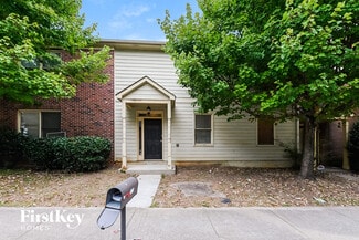 1715 W Taylor Ave, East Point, GA 30344