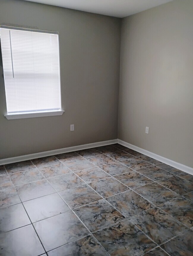 5071 Baker Blvd unit D, Baker, LA 70714 - photo 4