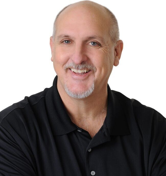 Pat Lyons