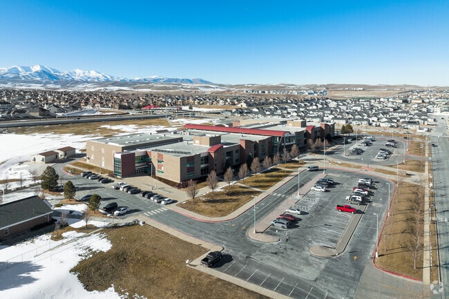 School campuses in Jordan Hills  provide students with an enjoyable learning environment.