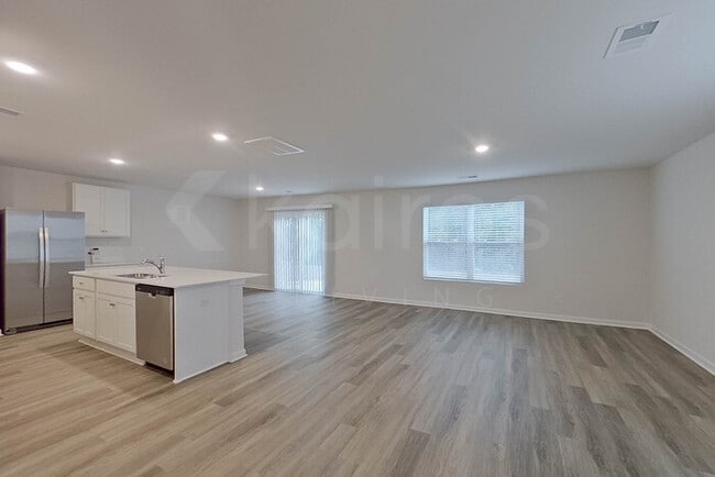 117 Inez Ave, Springfield, GA 31329 - photo 2