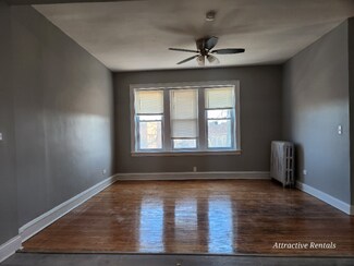 658 E 81st St, Chicago, IL 60619