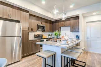 3200 Champion Ring Rd, Fort Myers, FL 33905