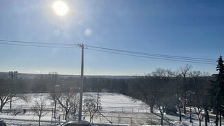 881 Saint Clair Ave Unit 2, Saint Paul, MN 55105