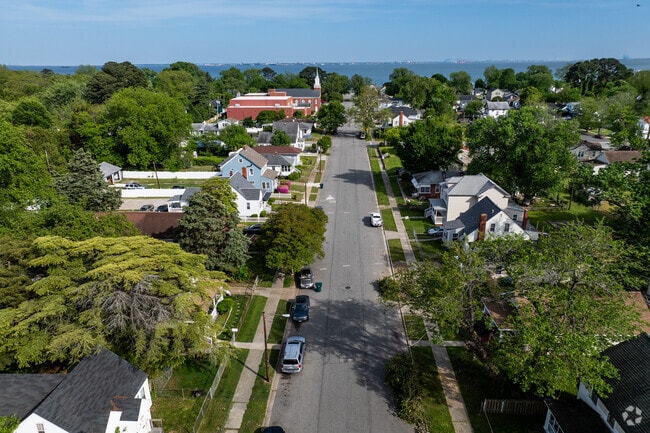 Salters Creek homes offer scenic views and easy access to the James River from Chesapeake Avenue.