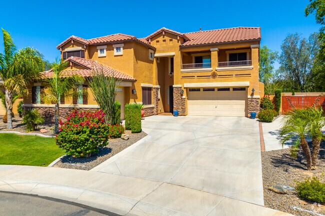 Discover your dream home in Maricopa's Glennwildegroves, where luxury and comfort intersect.