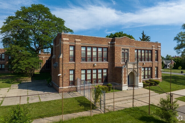 Mark Twain Elementary-Middle School
