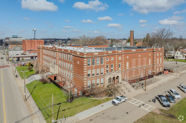 Heritage Christian School offers a dynamic learning environment.