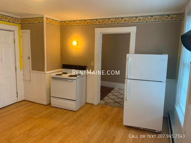 53 Parker St unit 1, Brewer, ME 04412 - photo 2