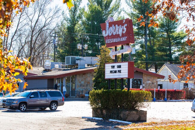 Jerry's Restaurant has been serving Hutchinson-Monterey residents for over 50 years.