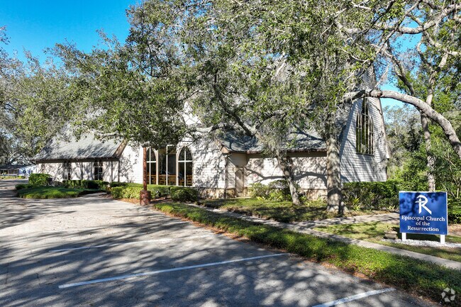 Champion Preparatory Academy is a prestigious private school in the Wekiva Springs community.