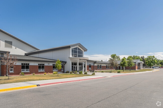 Manhattan Junior High School