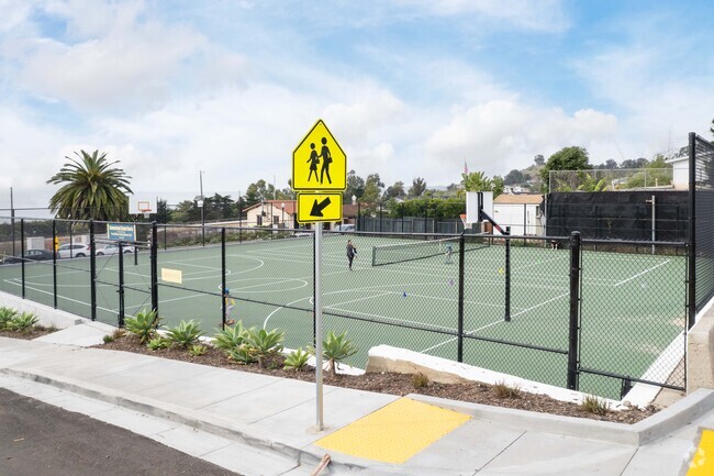 Summerland Elementary School has great sport amenities.