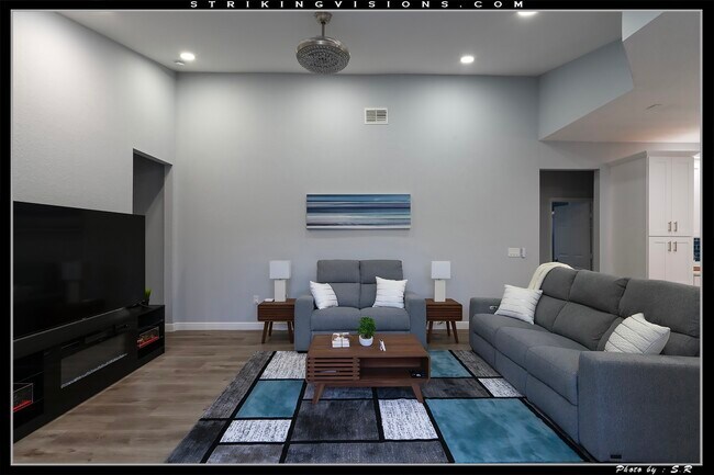 3704 Cypress Meadows Rd, Tampa, FL 33624 - photo 4