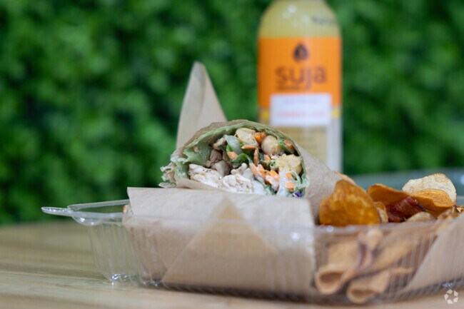 Healthy Hut Kitchen offers healthier food options for San Benito residents.