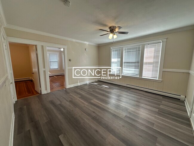 5 Ropes St unit 1, Salem, MA 01970 - photo 2