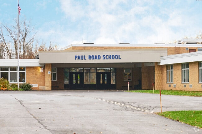 Main entrance to Paul Road School.