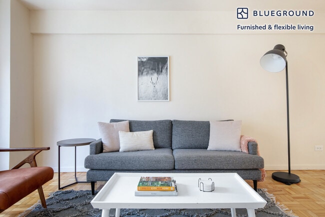 300 E 51st St unit FL9-ID531, New York, NY 10022 - photo 2