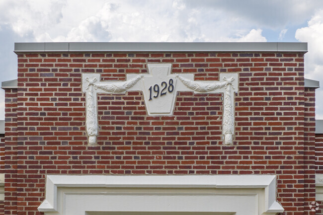 Lincoln Elementary School was founded in 1928 in Emmaus.