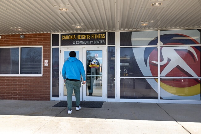 East Carondelet residents can visit Cahokia Heights Fitness and Community Center.