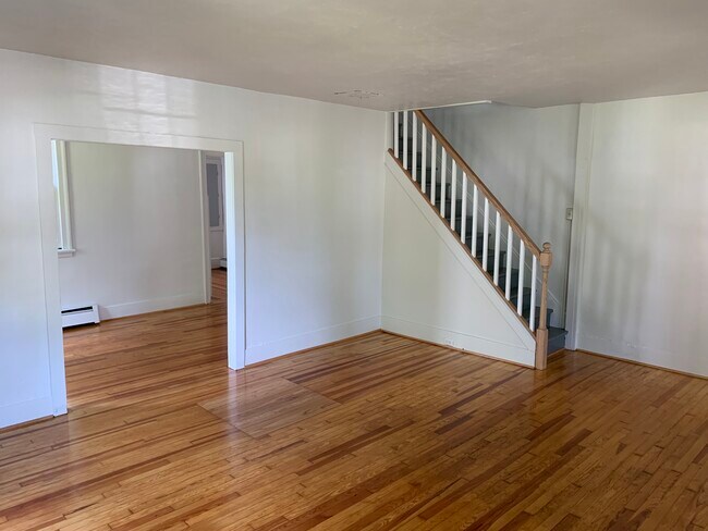 62 E Church St unit 64, Fairport, NY 14450 - photo 7