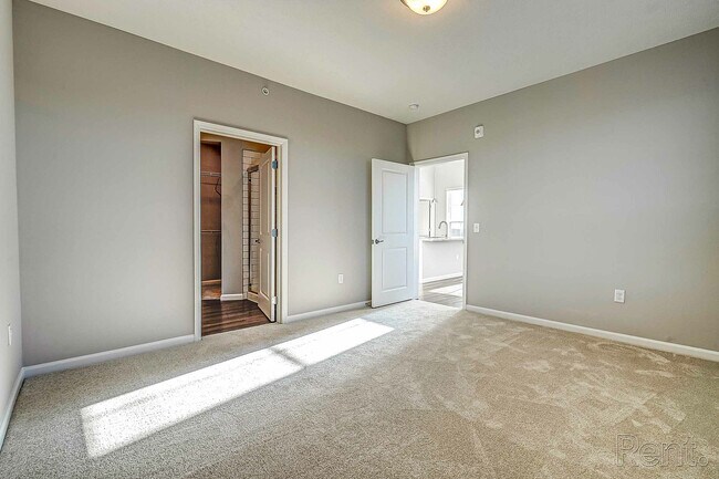 Kendall Park, Columbus, OH 43220 - photo 7