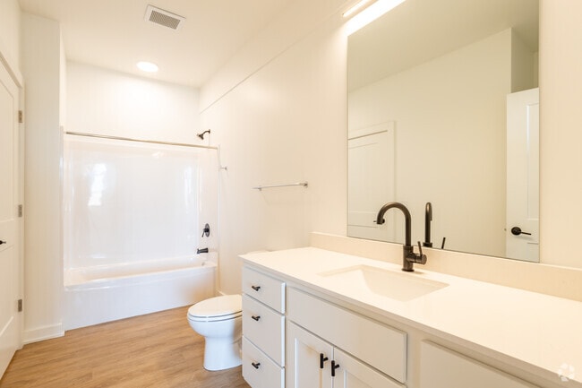 Dalmore Apartments, Omaha, NE 68130 - photo 4