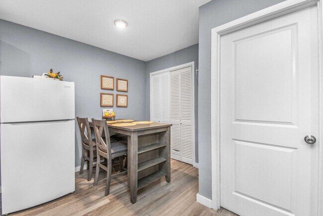 7813 Detroit St unit ID1257726P, Houston, TX 77017 - photo 6