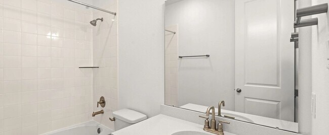 15827 Switchgrass Ct, Crosby, TX 77532 - photo 4