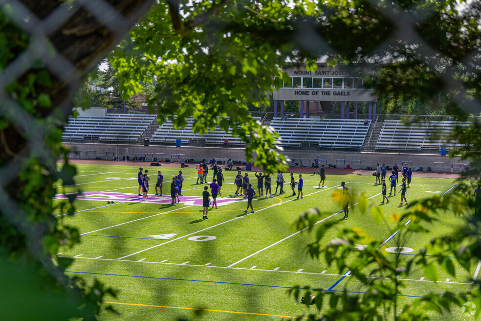 NH_Saint Josephs_529825_P2_001_MB_061124