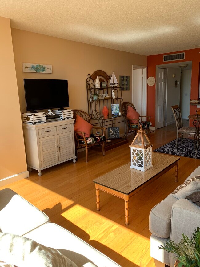 Open concept dining entertainment area