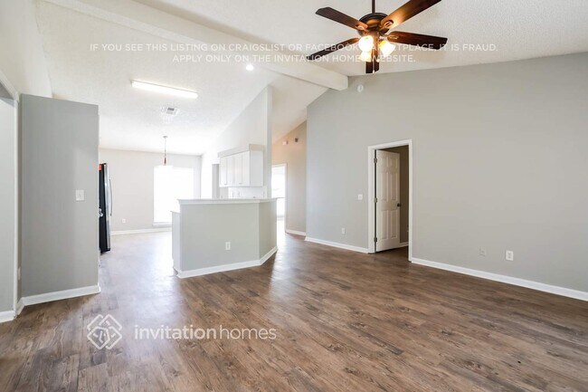 1736 Northglen Cir, Middleburg, FL 32068 - photo 5