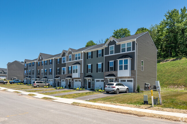 New townhomes are being built in subdivisions in the Bishop neigborhood.