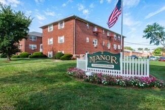 197 N Beverwyck Rd Unit 1, Lake Hiawatha, NJ 07034