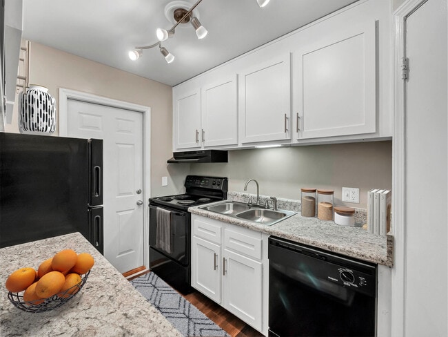 Redmond Chase Apartment Homes, Rome, GA 30165 - photo 2