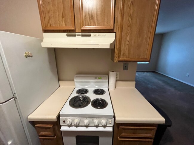 6650 Amherst St unit 8C, San Diego, CA 92115 - photo 3