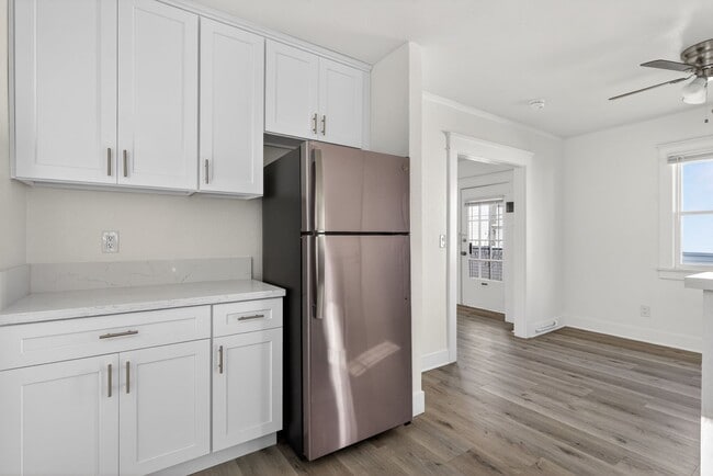 525 Chestnut Ave unit 527-01, Long Beach, CA 90802 - photo 5