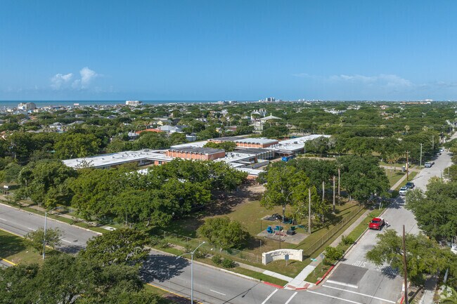 Holy Family Catholic School offers a variety of extracurricular activities.