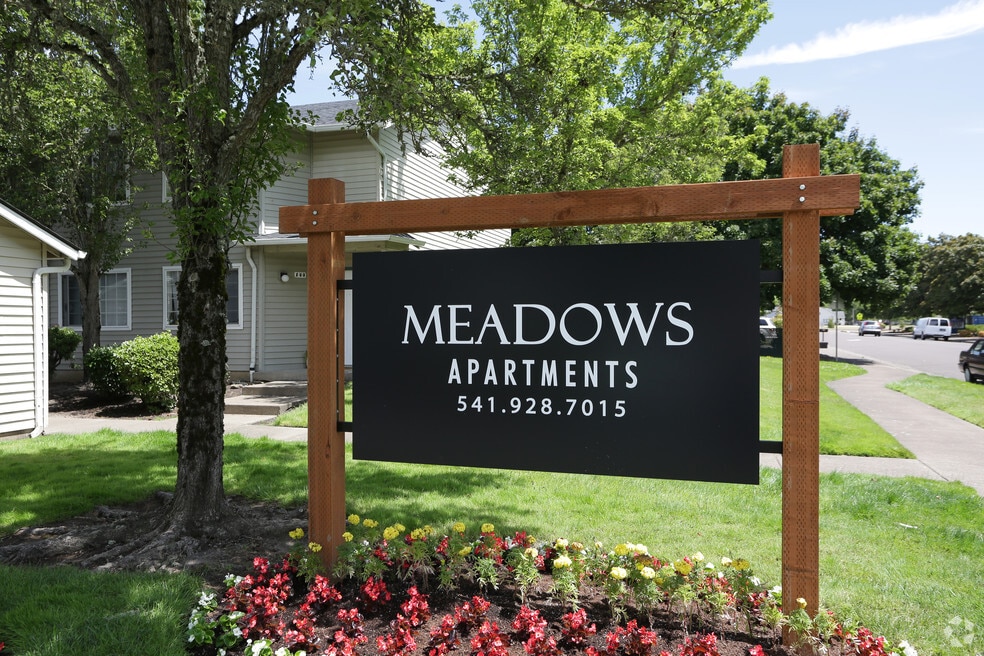 Meadows Apartments, Albany, OR 97322 - photo 1
