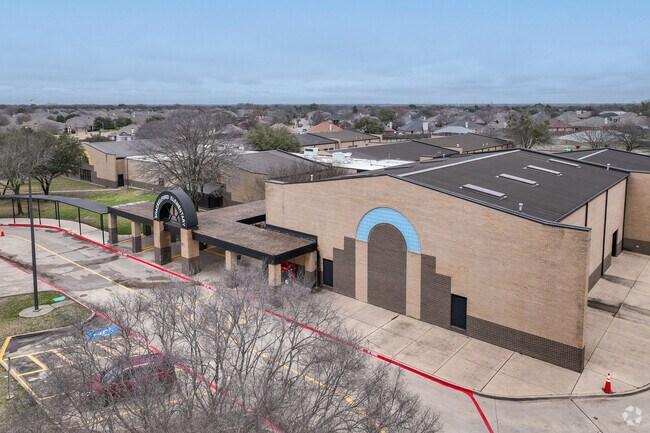 Shackelford Elementary School gets a 