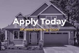 1808 Lago Dr, Moore, OK 73160