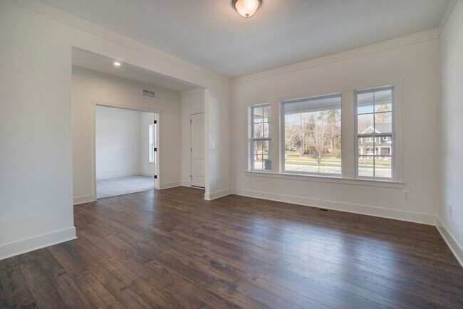 5423 Brinson Ln unit 36494518, Kalamazoo, MI 49009 - photo 2