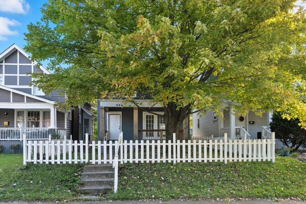 904 Studer Ave, Columbus, OH 43206 - photo 1