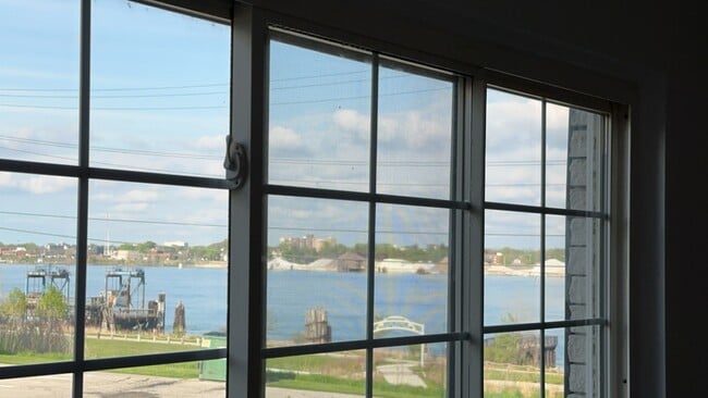 2008 Military St Unit 16, Port Huron, MI 48060