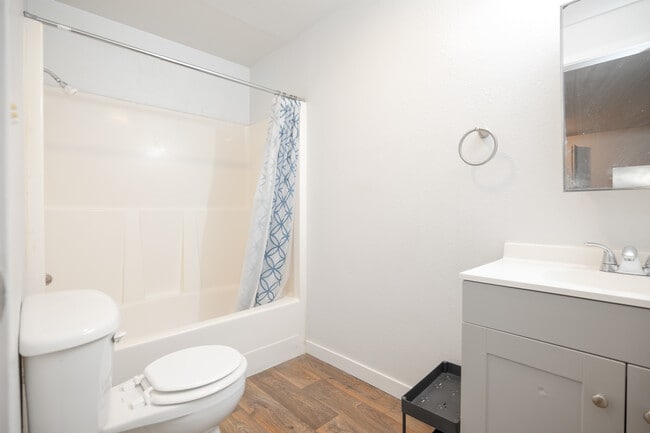 Yakima M.F. LLC, Yakima, WA 98901 - photo 6