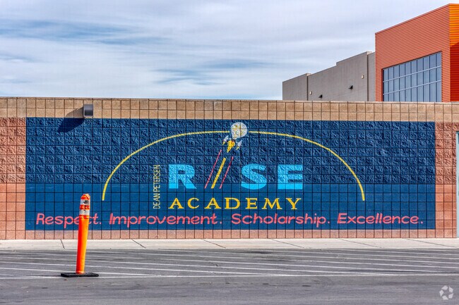 Dean Petersen Elementary School 4