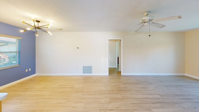 3304 McDill Rd, Bradenton, FL 34207 - photo 2