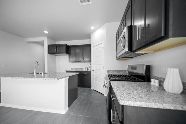 6059 Tin Hill St, Sunland Park, NM 88008 - photo 6