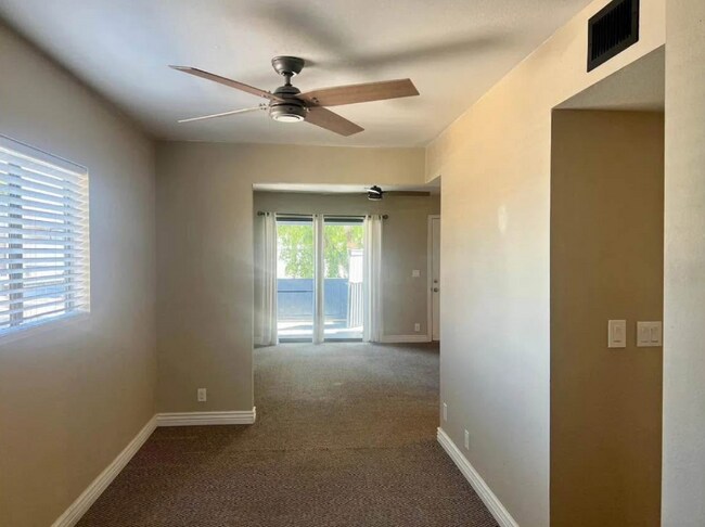 286 W Palomino Dr unit 168, Chandler, AZ 85225 - photo 6