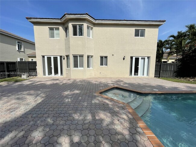 2240 SE 19th Ave, Homestead, FL 33035 - photo 6